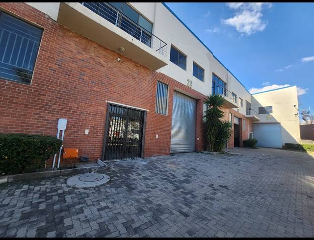 400M² WAREHOUSE FOR SALE IN HALFWAY HOUSE